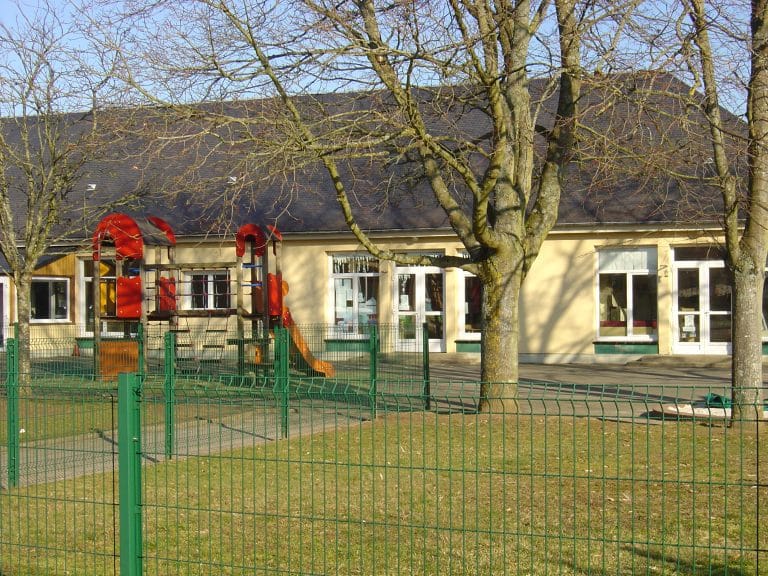 GROUPES SCOLAIRES